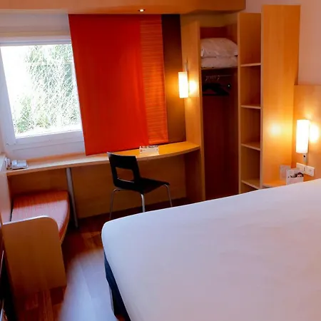 Ibis Centre Bastille Отель
