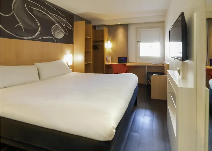 Ibis Centre Bastille ホテル