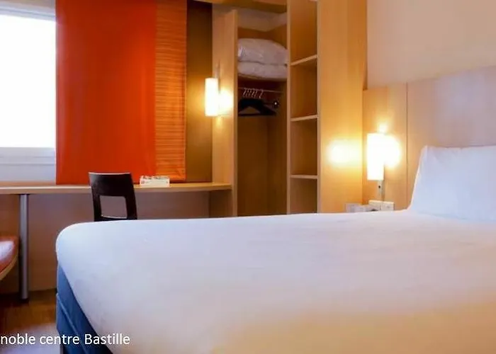 Ibis Centre Bastille ホテル