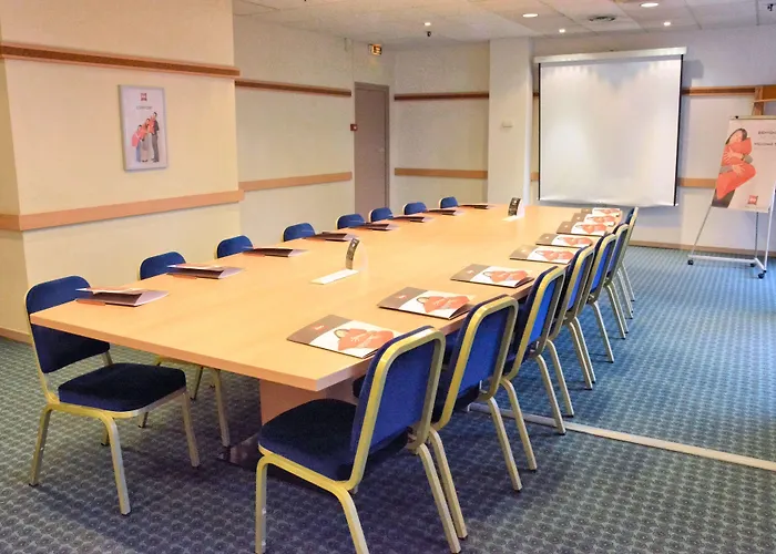 Ibis Centre Bastille 3*