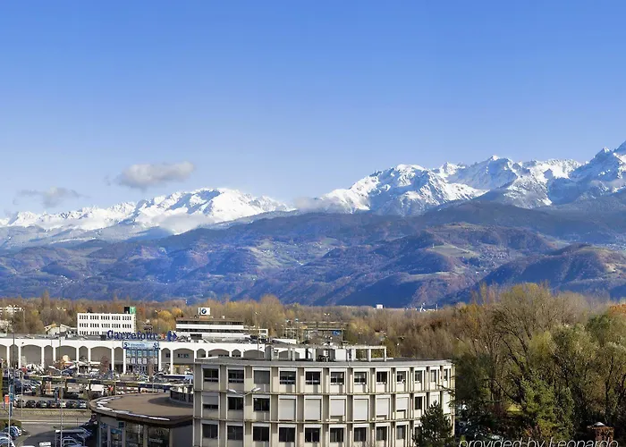 Ibis Centre Bastille Готель 3*