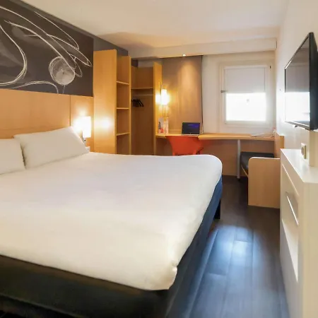 Ibis Centre Bastille Hotel