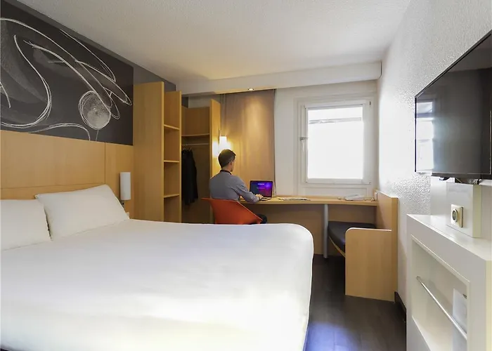 Ibis Centre Bastille فندق 3*